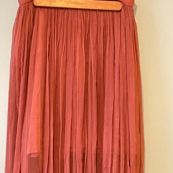 Stills maxi 100% silk flowing pleats rust colour skirt - Picture 3 of 7